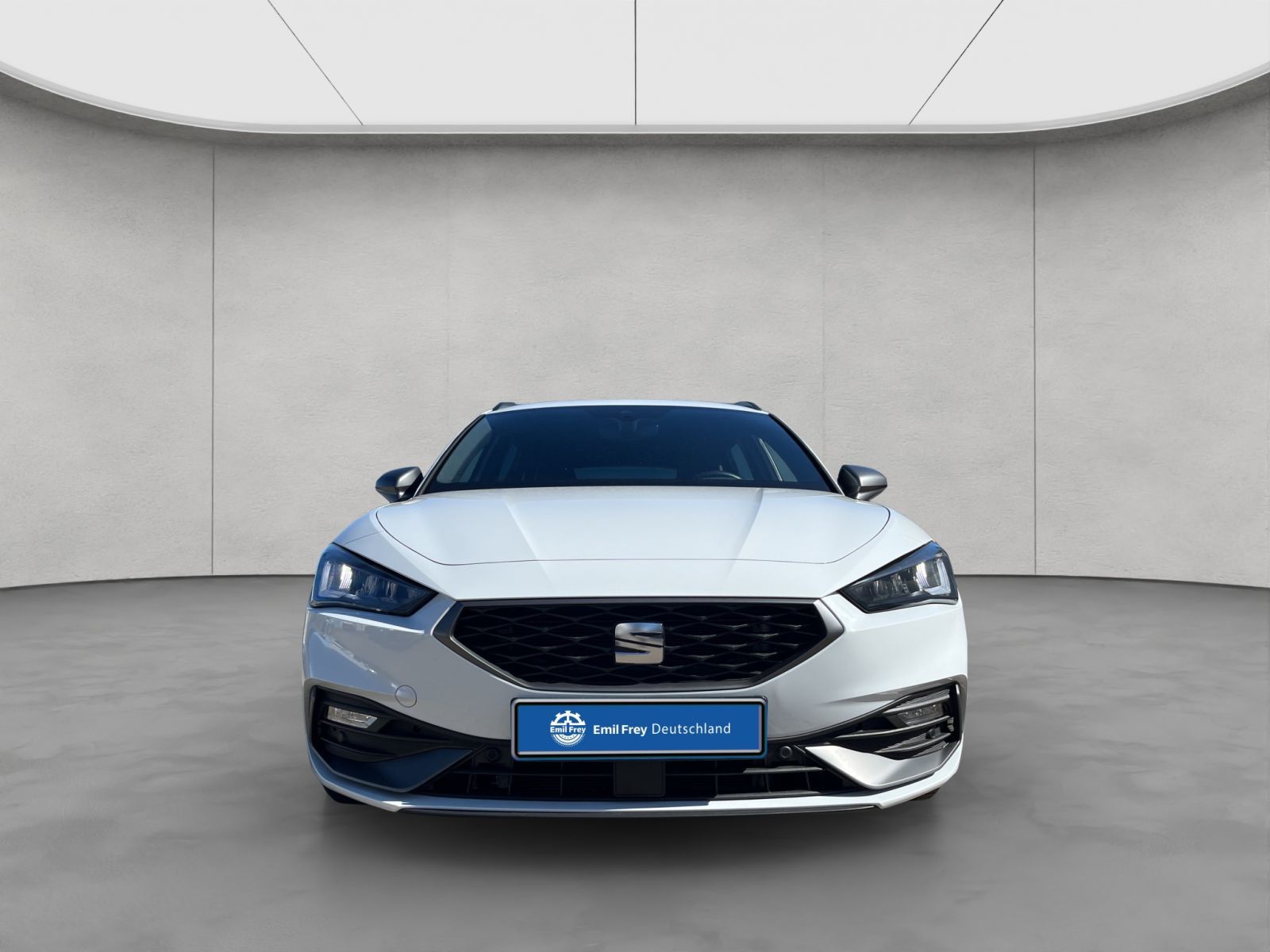 Seat Leon Sportstourer 2.0 TDI DSG FR AHK Kamera Navi