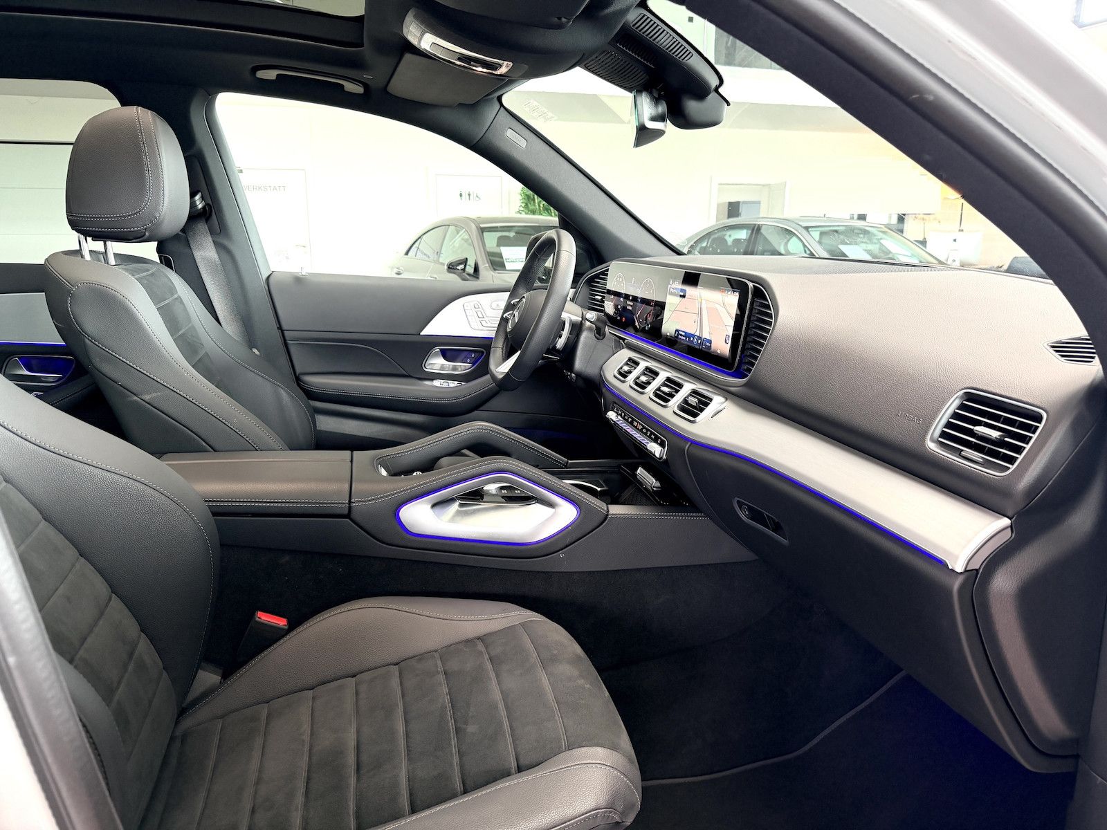 Mercedes-Benz GLE 300 d 4M AMG Night Pano DISTRONIC+ 360°-K AI