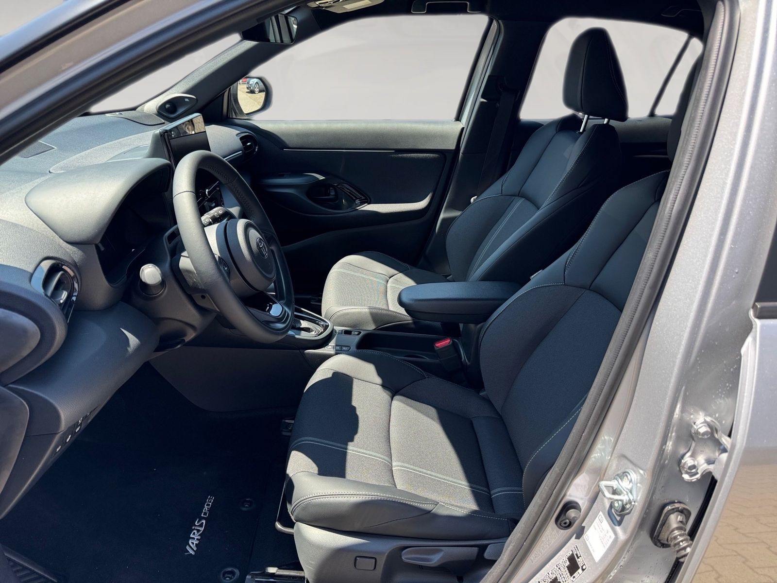 Toyota Yaris Cross 1.5 Hybrid Style Plus Technik + Safe
