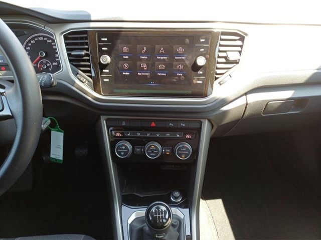 Volkswagen T-Roc 1.0 TSI Style - Samsaru's Car Outlet