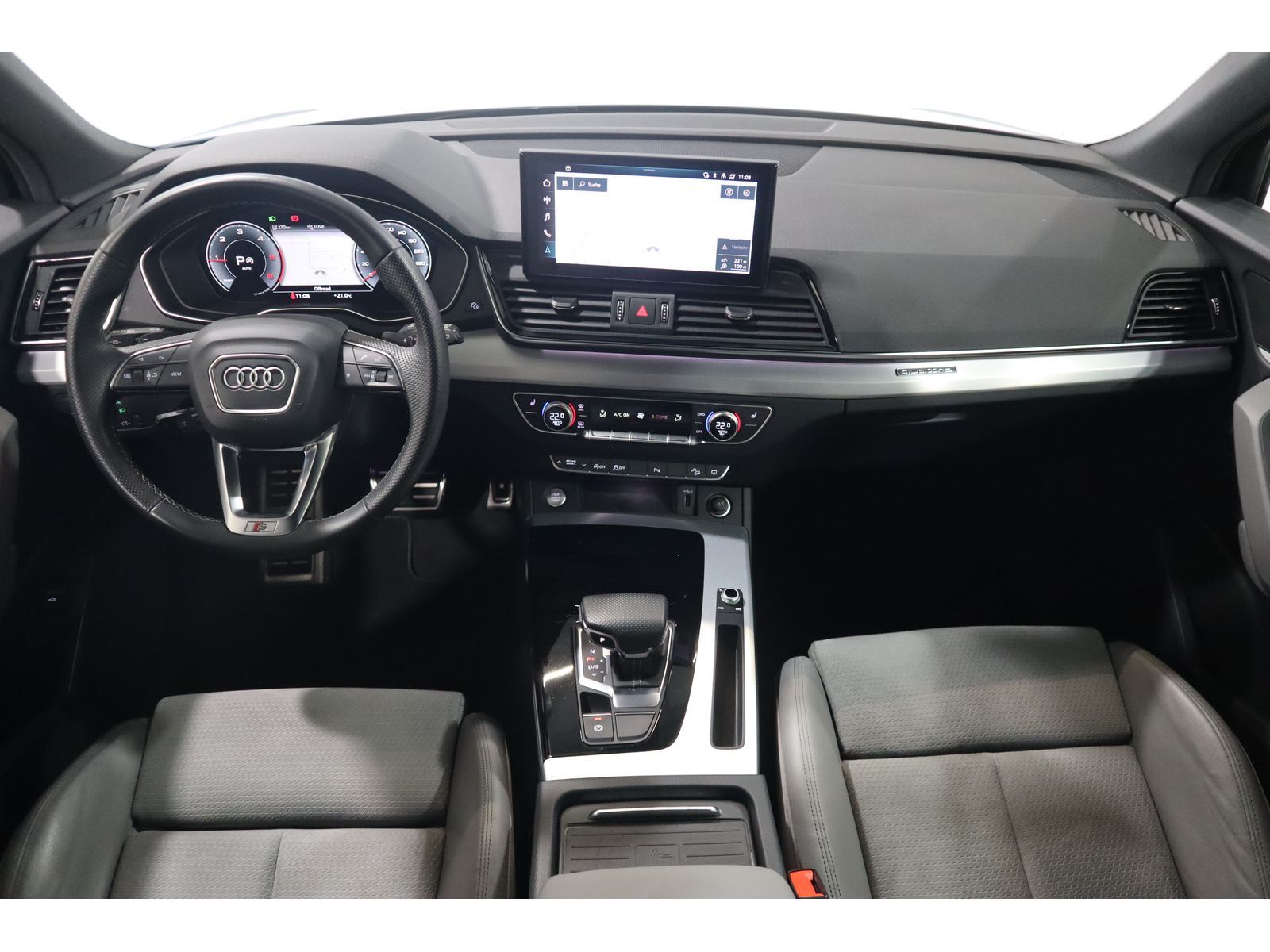 Audi Q5 40 TDI quattro S line - Samsaru's Car Outlet