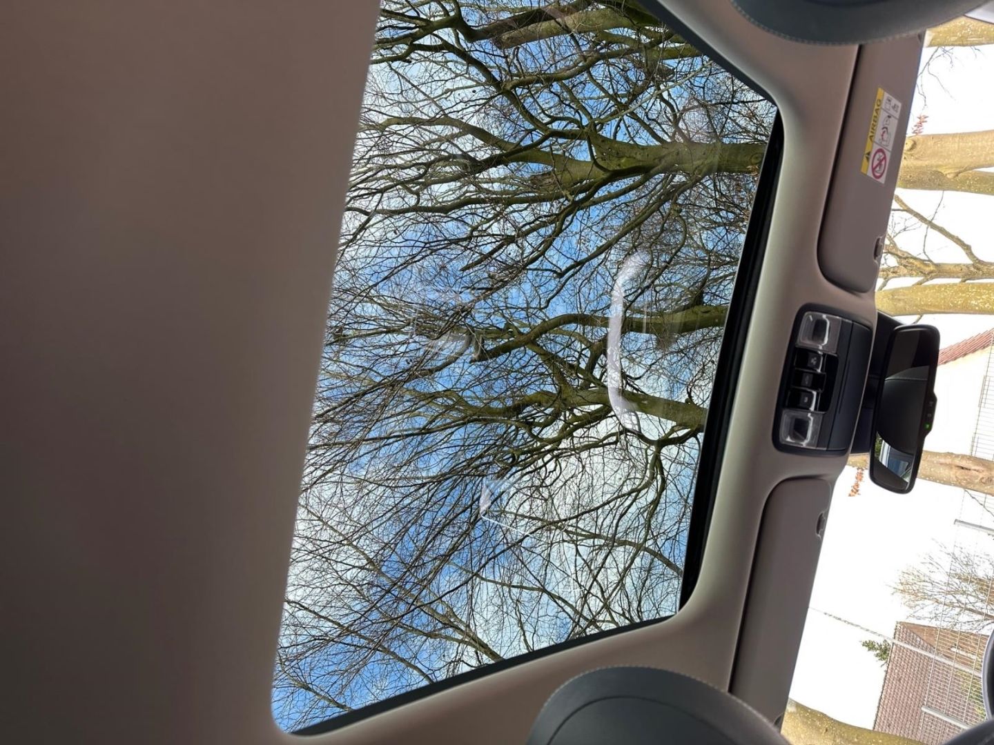 Kia XCeed PLATINUM Plug-in Hybrid - Samsaru's Car Outlet