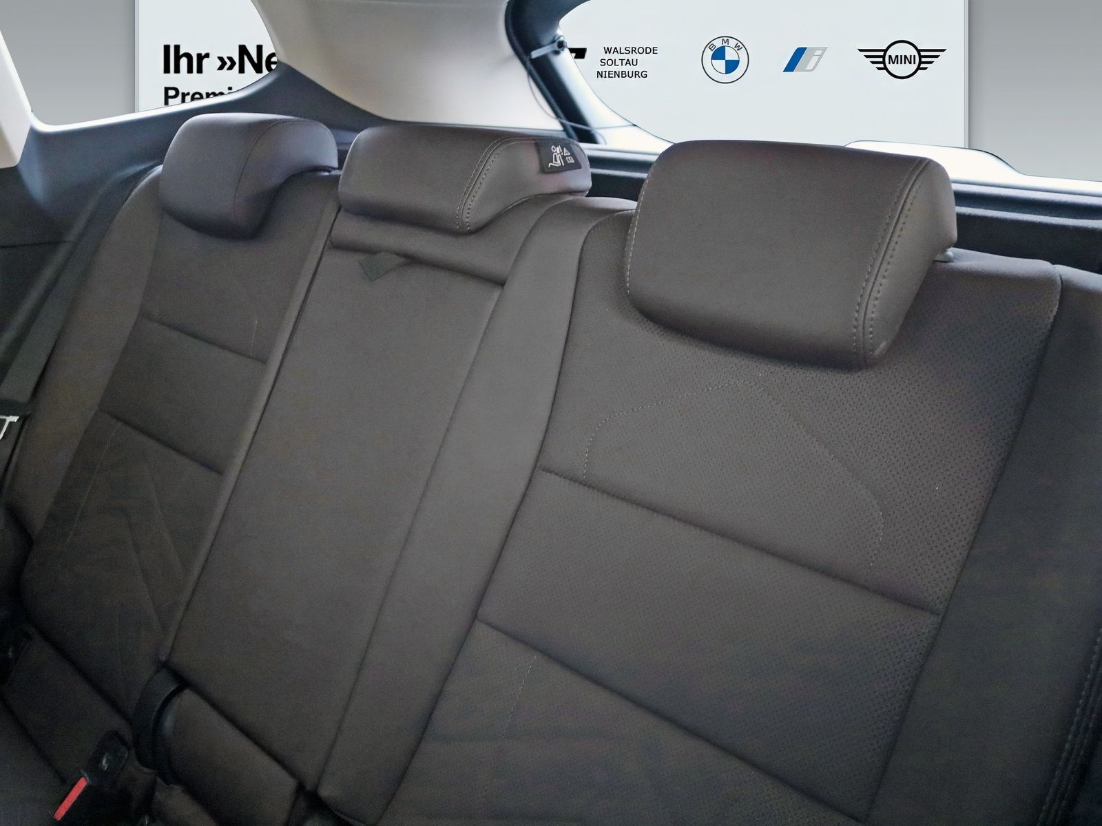BMW X1 xDrive20d xLine - Samsaru's Car Outlet