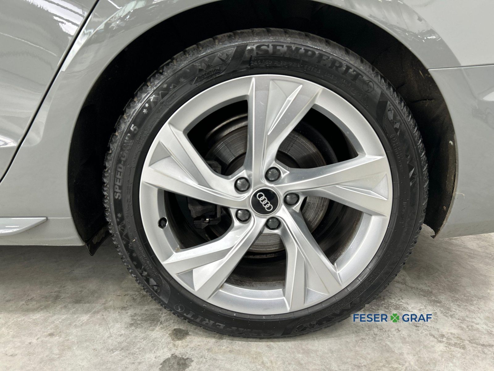 Audi A4 Lim. 35 TFSI S-Line - Samsaru's Car Outlet