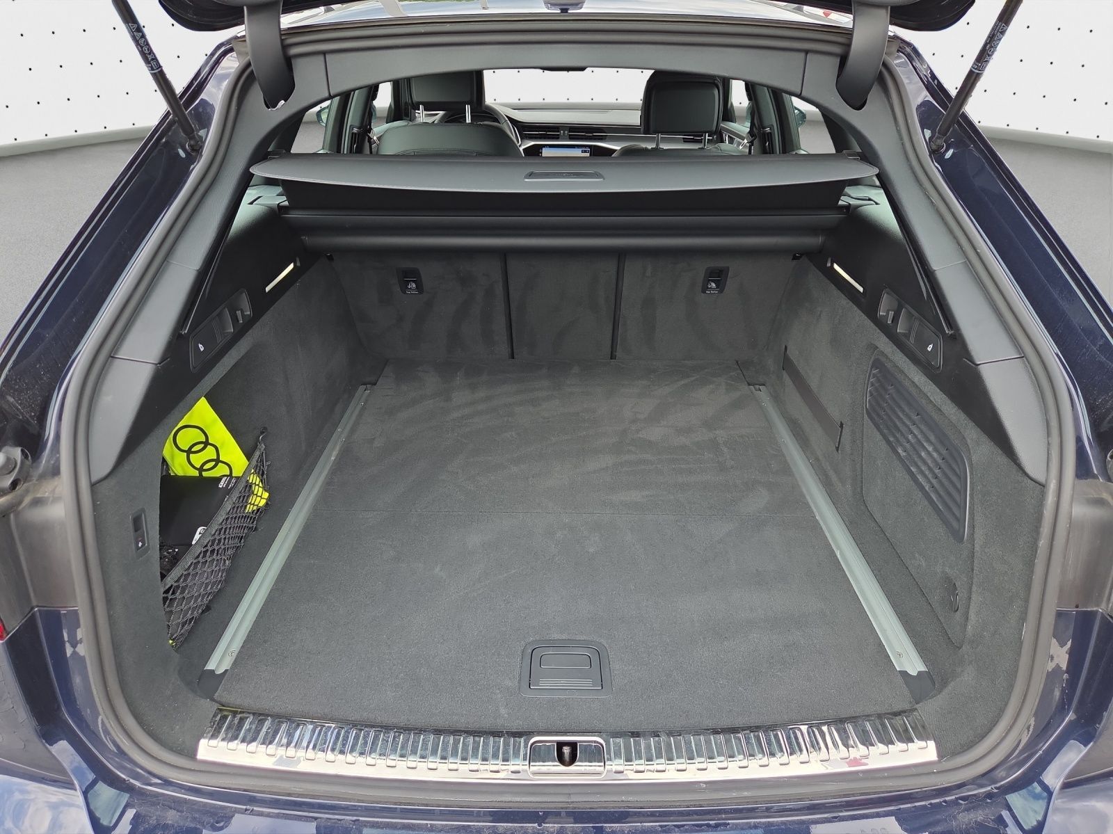 Audi A6 allroad 45 TDI quattro Plus - Samsaru's Car Outlet