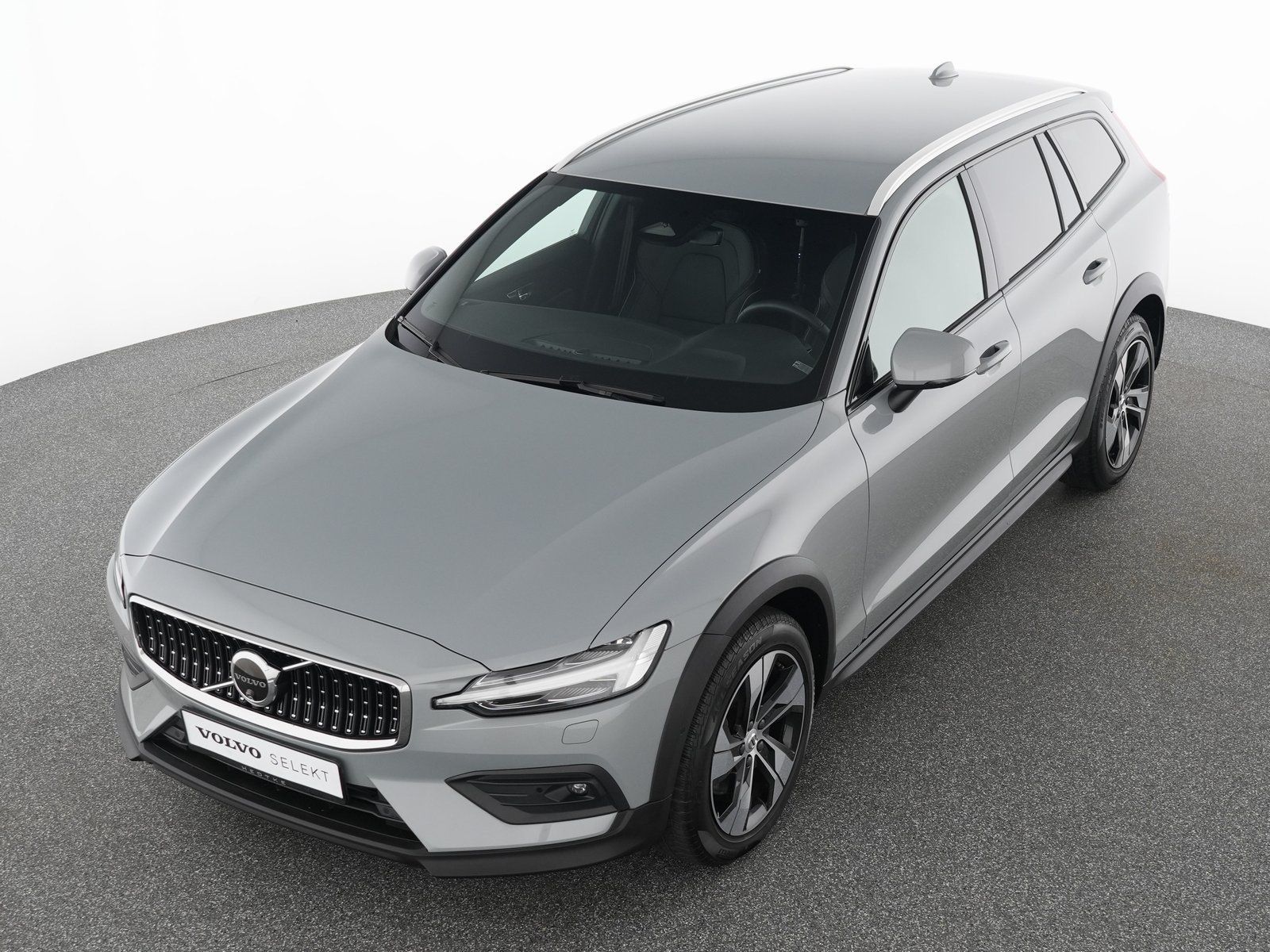 Volvo V60 CC B4 AWD Plus SONDERFINANZIERUNG 1,99%*