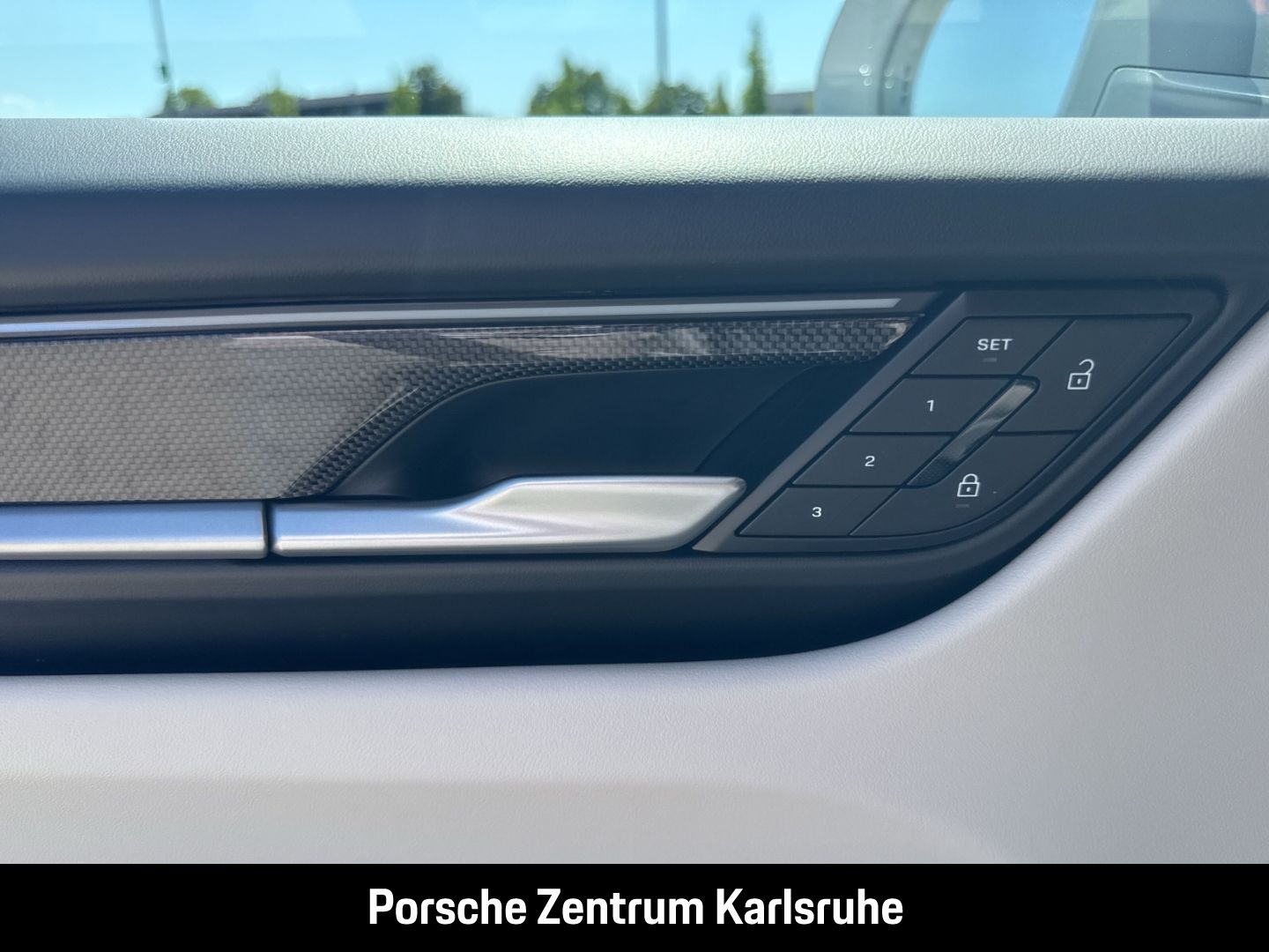 Porsche Macan 4S BOSE Panoramadach Rückfahrkamera LED