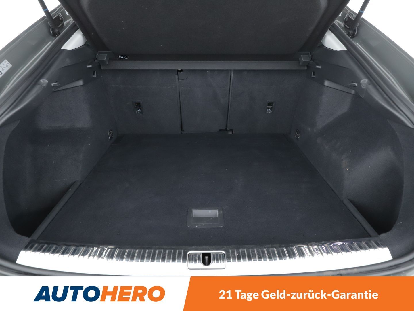 Audi Q3 Sportback 40 TFSI quattro S line - Samsaru's Car Outlet