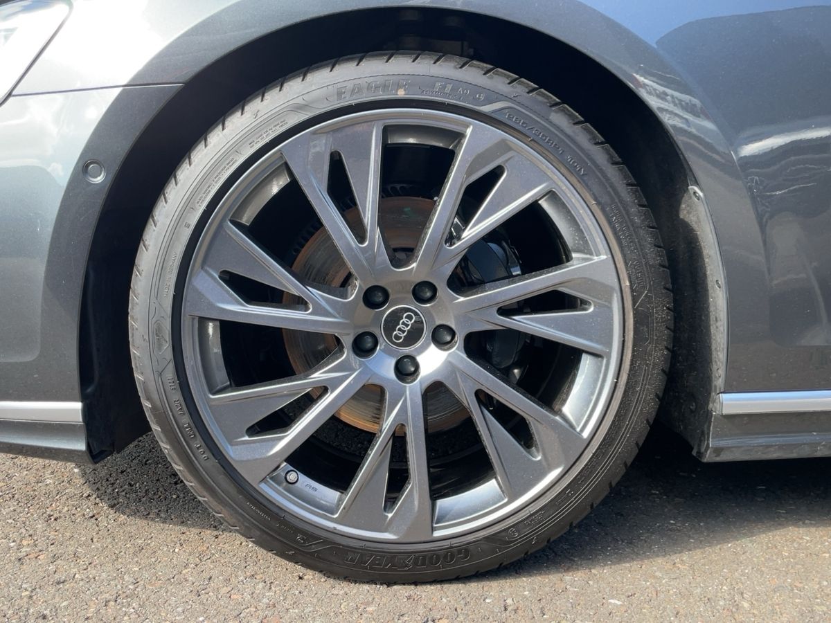 Audi A8 50 3.0 TDI quattro - Samsaru's Car Outlet