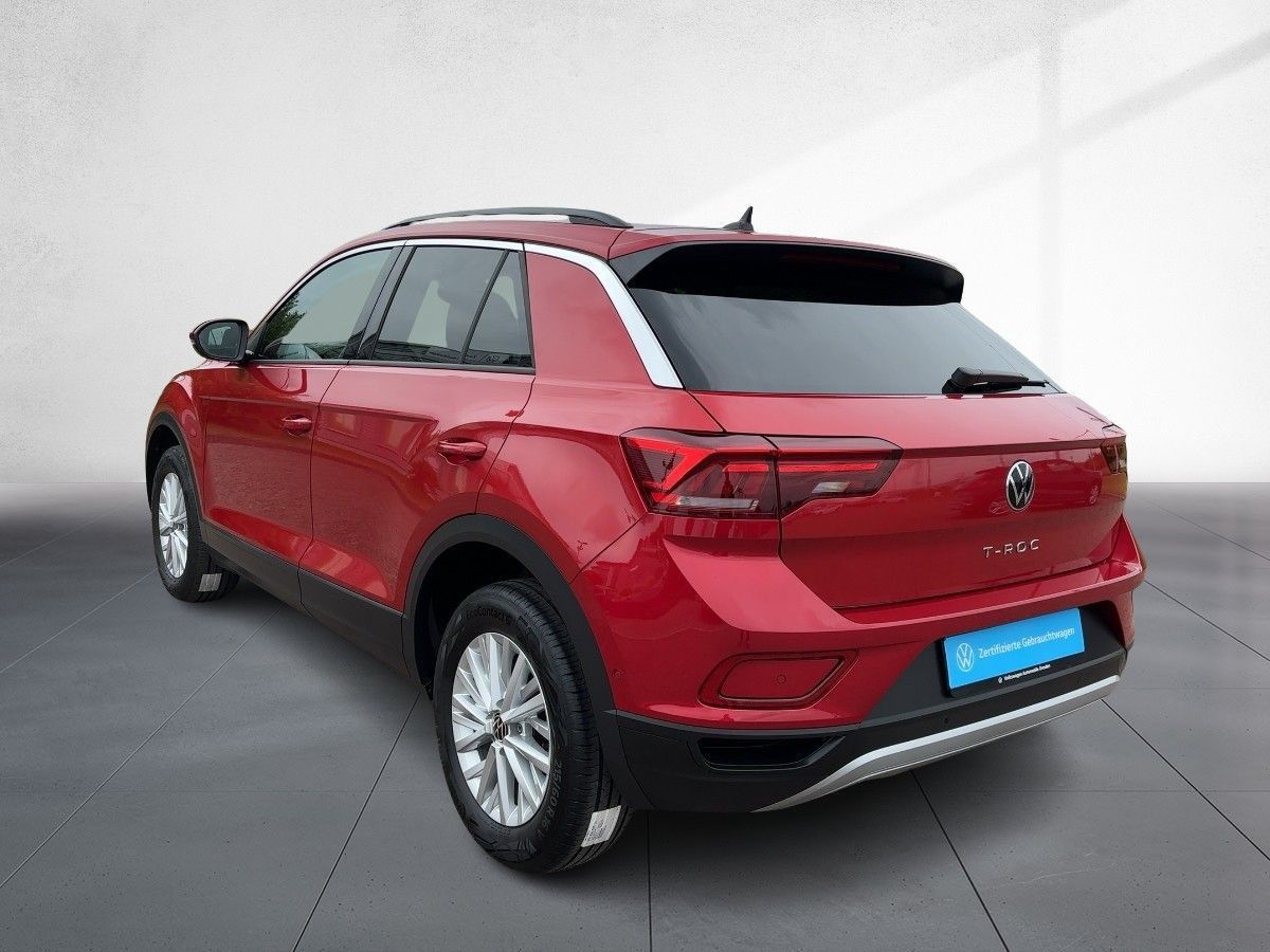 Volkswagen T-Roc 1.0 Life - Samsaru's Car Outlet