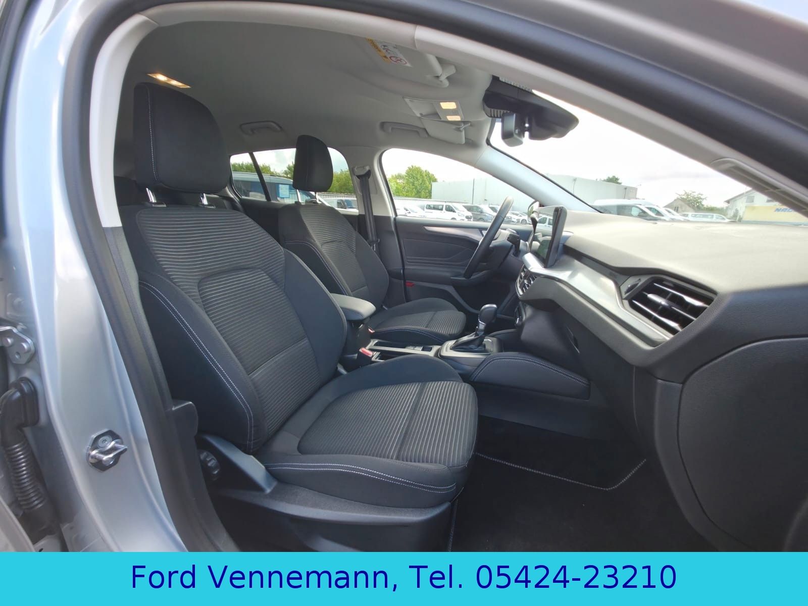 Ford Focus 1.0 EB Turnier Titanium X*iACC*TWA*4J.FGS*