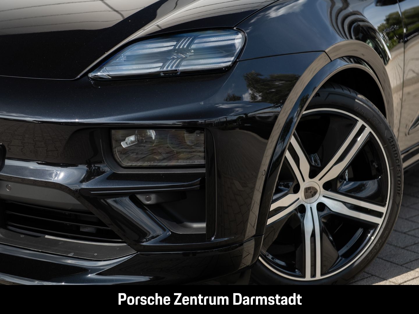 Porsche Macan Turbo BOSE Panoramadach Rückfahrkamera LED