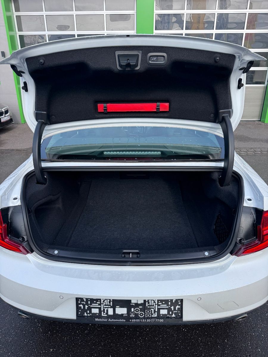 Volvo S90 Geartronic Momentum+ LEDER+LED+360°CAM+1A