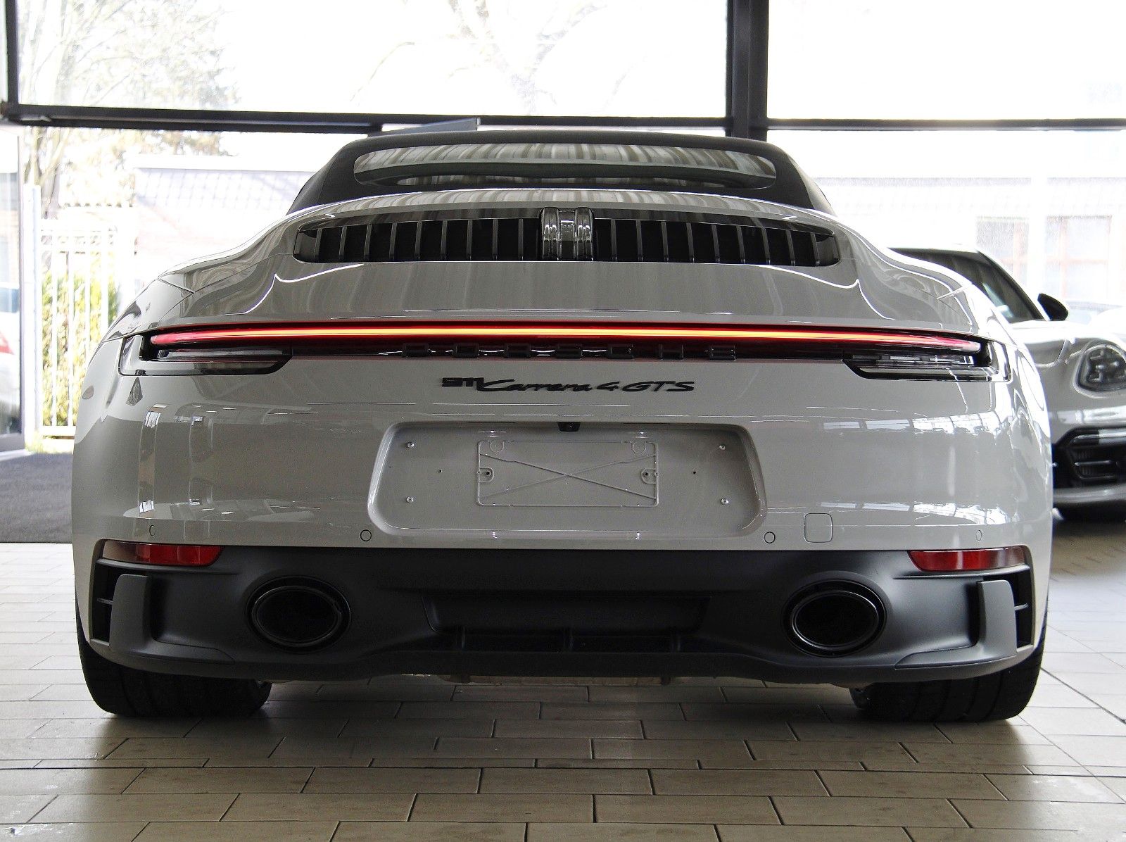 Porsche 992 GTS 4 CABRiO SPORTDESiGN *CARBON*21"TURBO*