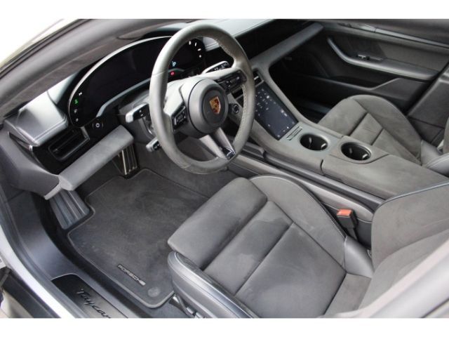 Porsche Taycan GTS Sport Turismo - Bose - Pano - Head up