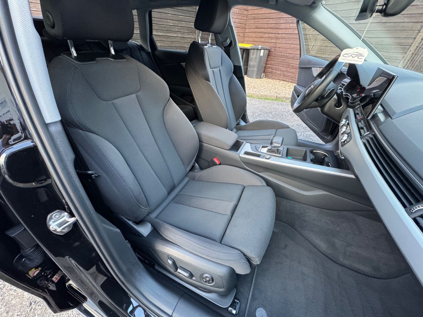 Audi A4 Avant 35 TDI - Samsaru's Car Outlet