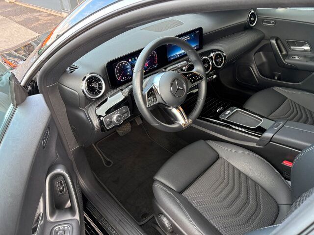 Mercedes-Benz CLA 180 Coupé Advanced - Samsaru's Car Outlet