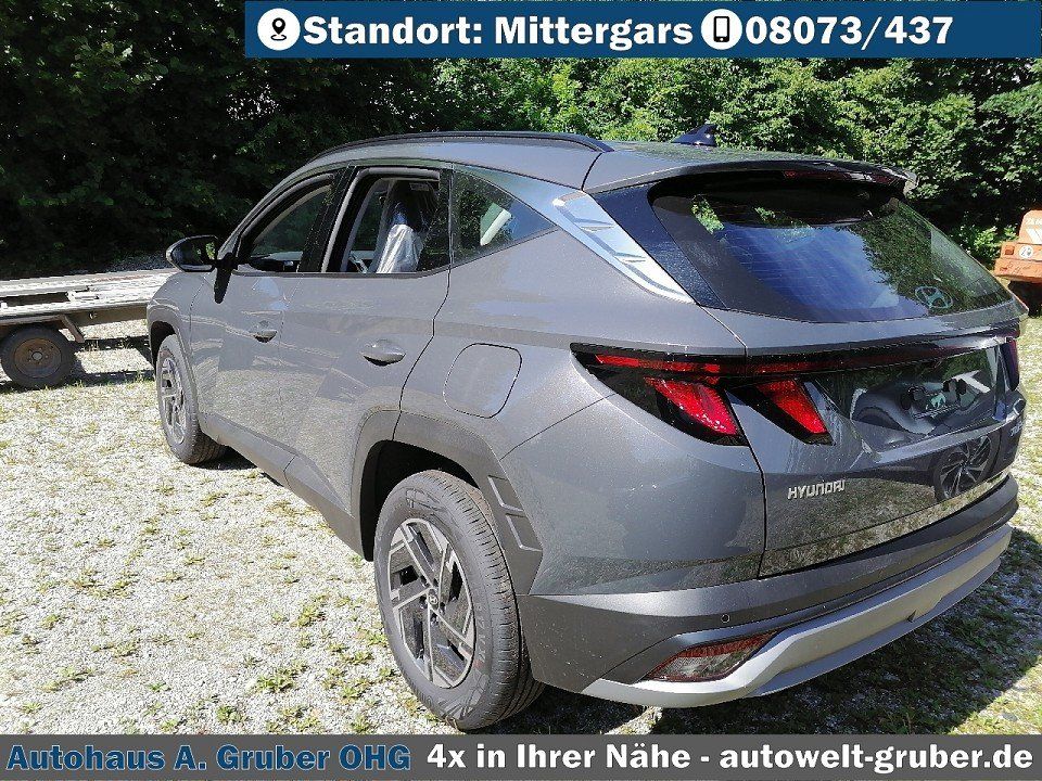 Hyundai TUCSON - Samsaru's Car Outlet