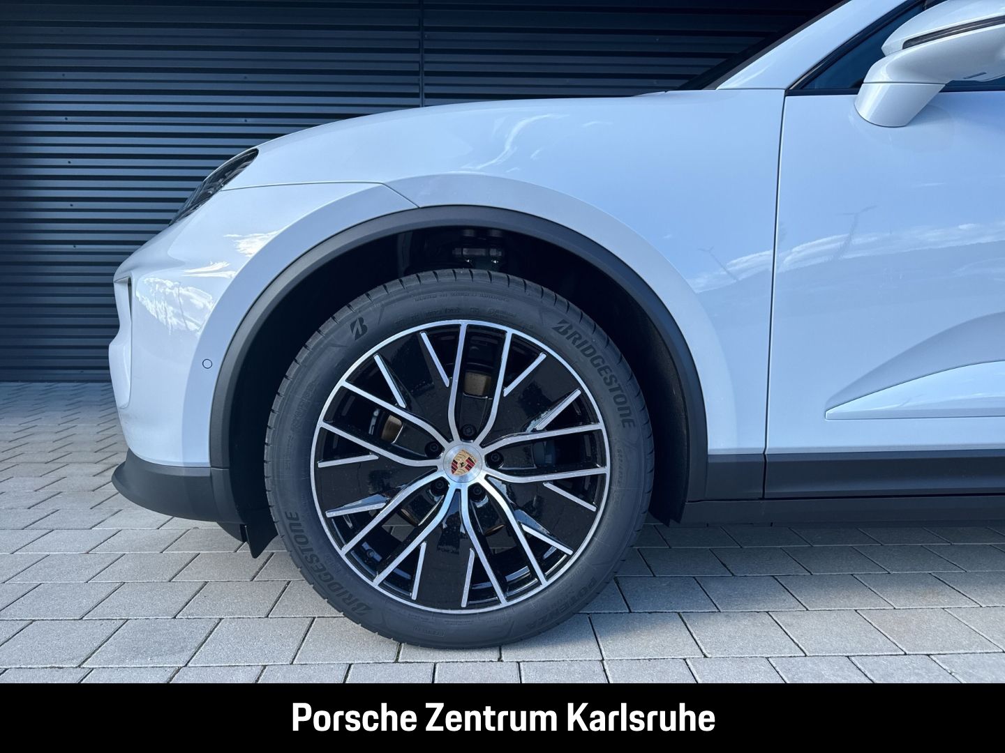 Porsche Macan 4 BOSE Luftfederung Panoramadach InnoDrive