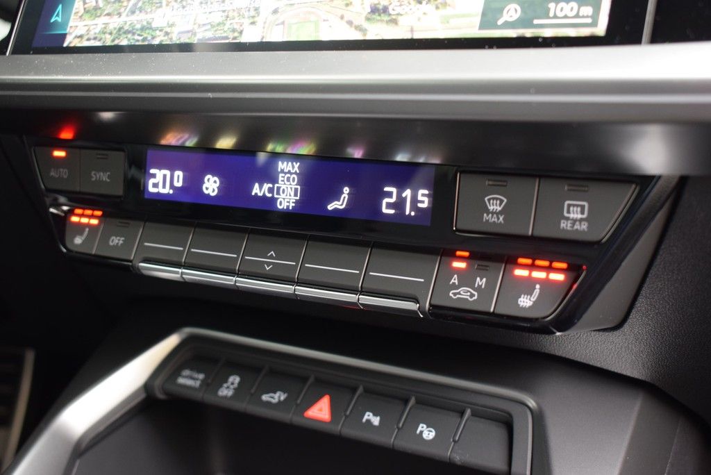 Audi A3 Sportback 45 TFSI e S-tr. *S-line*Matrix*HuD*