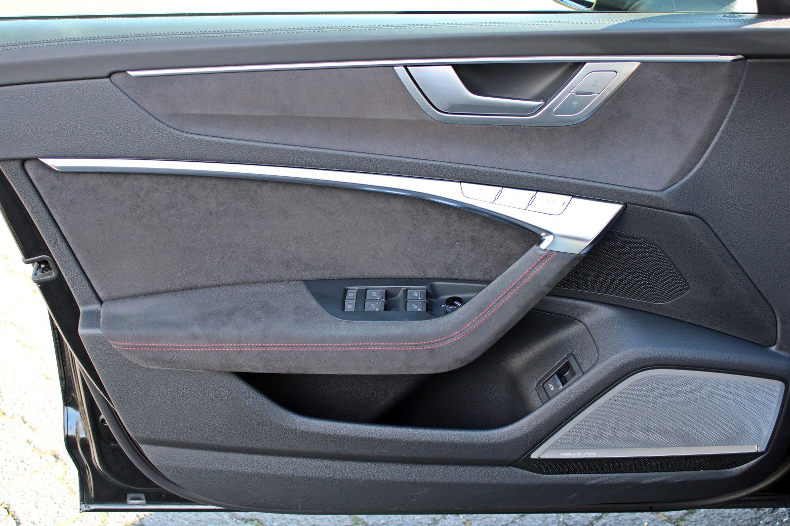 Audi RS6 PERFOMANCE KERAMIK RS-ABGAS PANO STHZG. 305