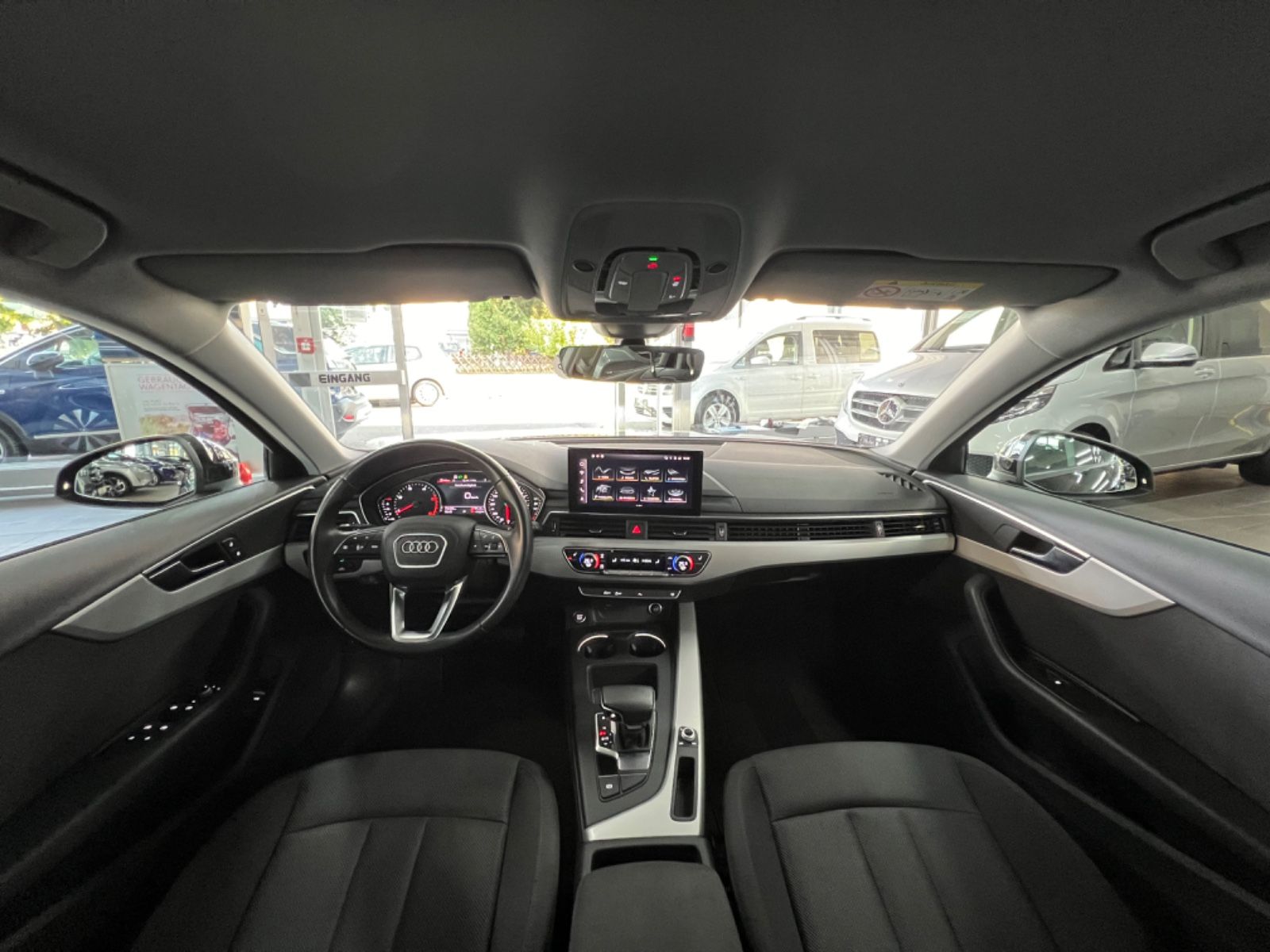 Audi A4 Avant 35 TDI S line - Samsaru's Car Outlet