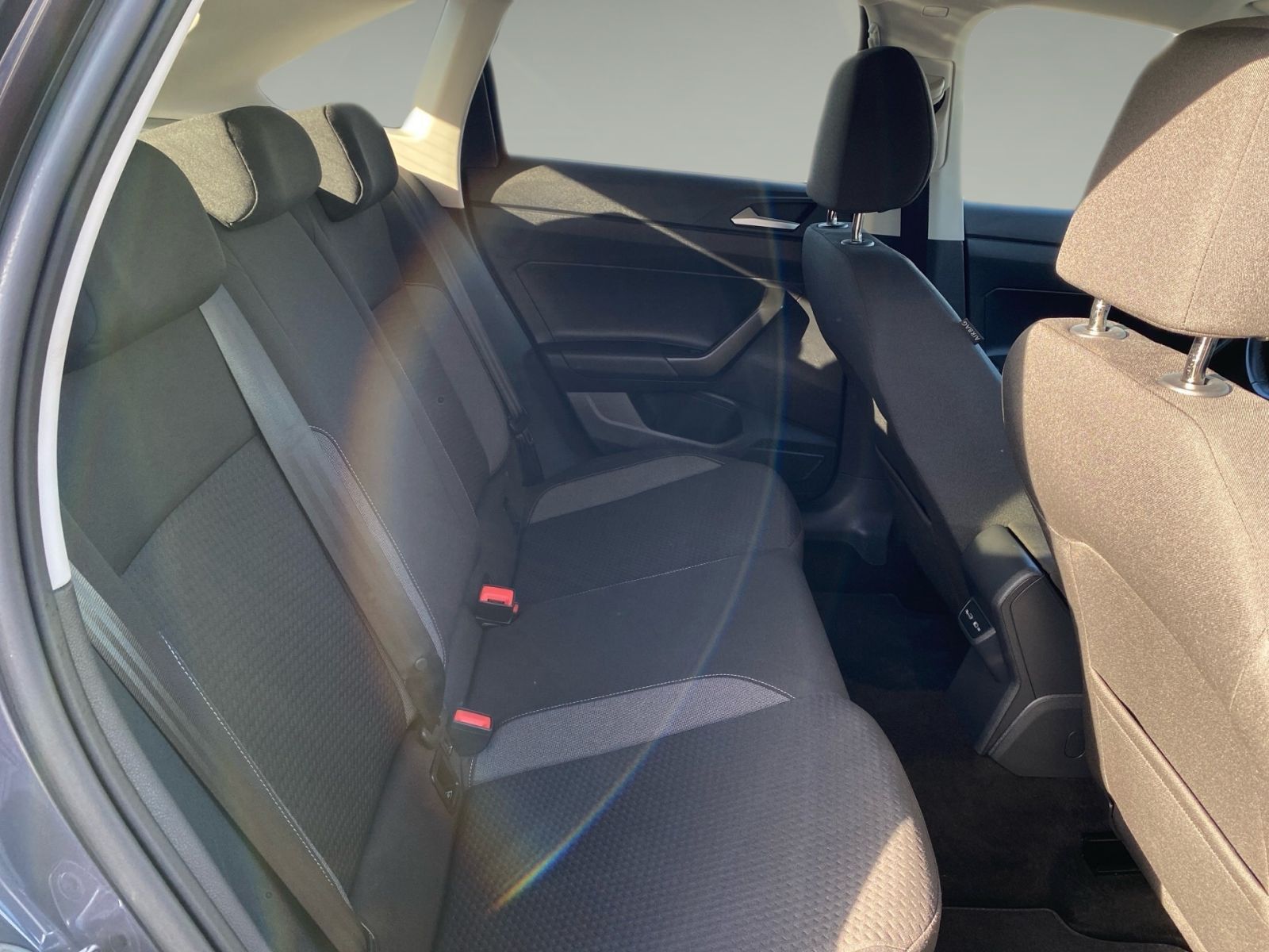 Volkswagen Taigo 1.0 TSI DSG Life - Samsaru's Car Outlet