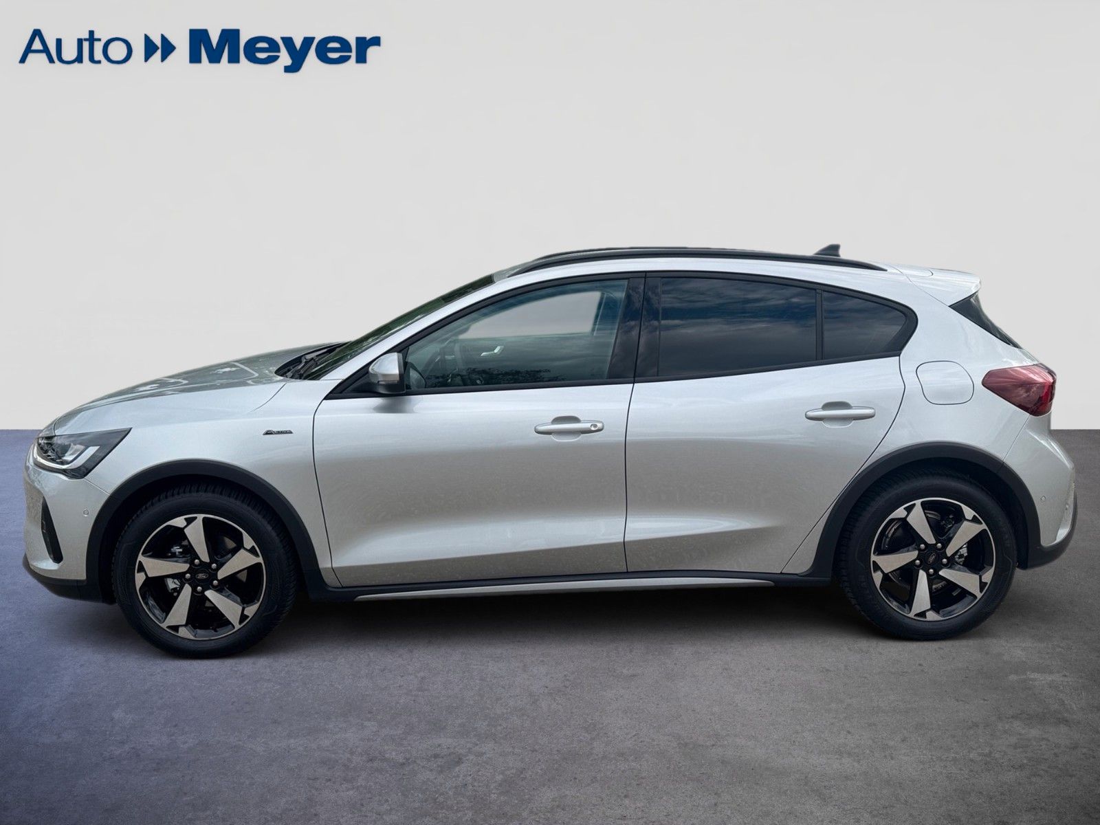Ford Focus 1.0 HYBRID Aut. Active X |GJR|ERGO-Sitz|