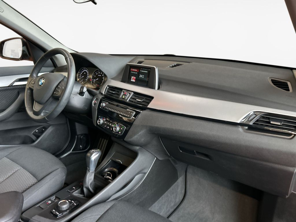 BMW X1 xDrive25e Advantage - Samsaru's Car Outlet