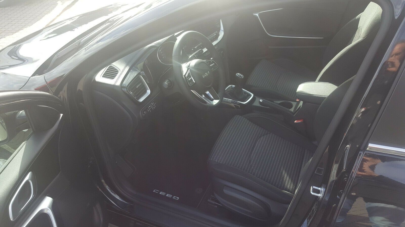 Kia Ceed 1.5 T-GDI JBL Sound Edition - Samsaru's Car Outlet