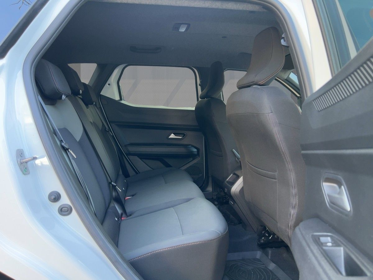 Dacia Duster TCe 130 - Samsaru's Car Outlet