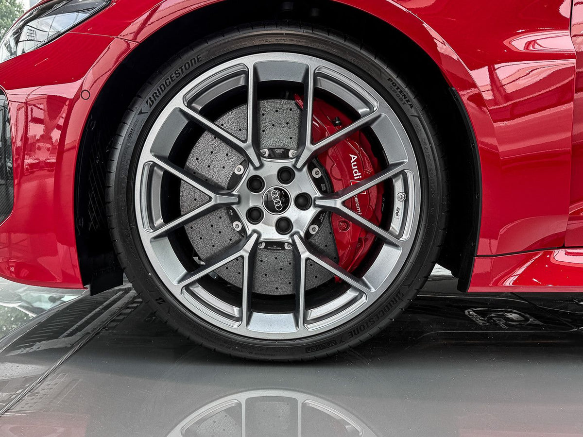 Audi RS5 Sedan