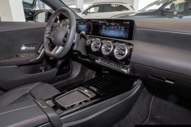 Mercedes-Benz CLA 250 4M SB AMG Line - Samsaru's Car Outlet
