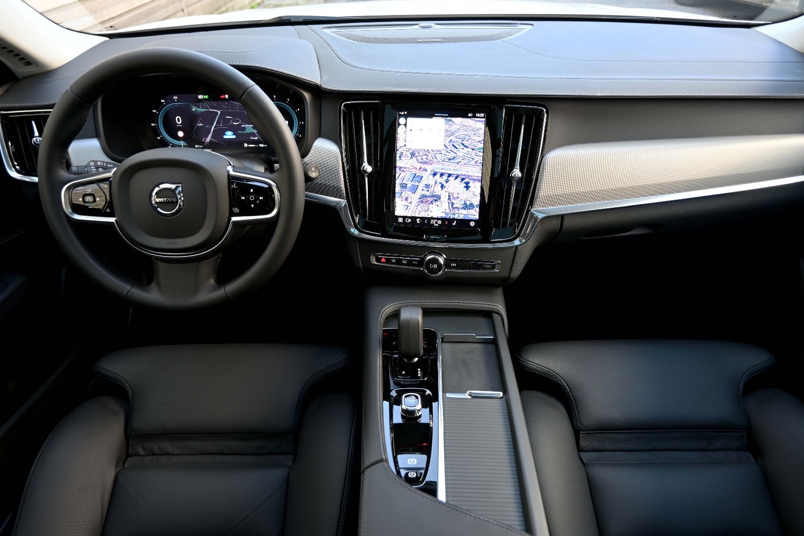 Volvo CROSS Country AWD H&K 360c Webasto ULTIMATE