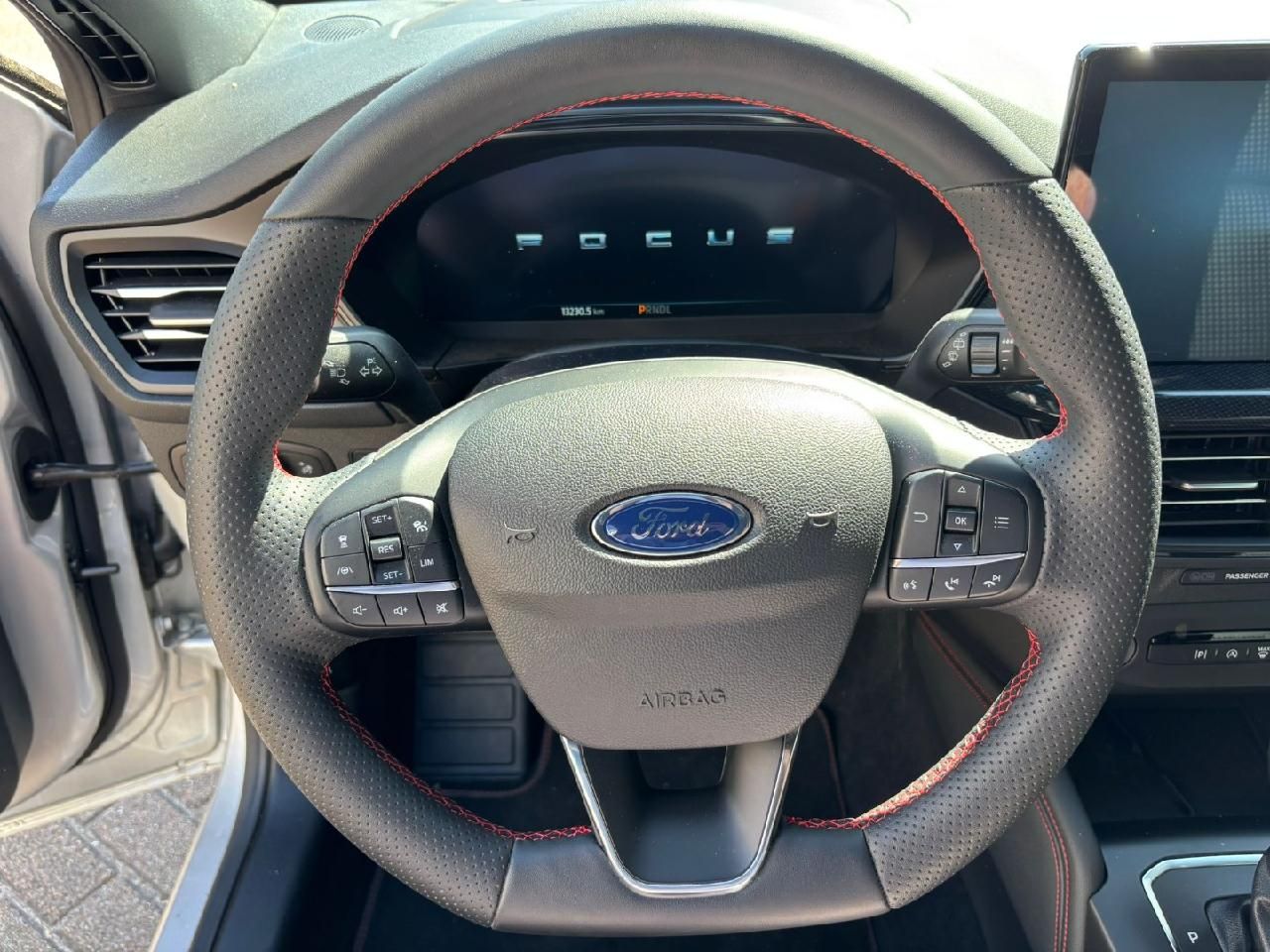 Ford Focus Turnier ST-Line X | ACC | Allwetter | Wint