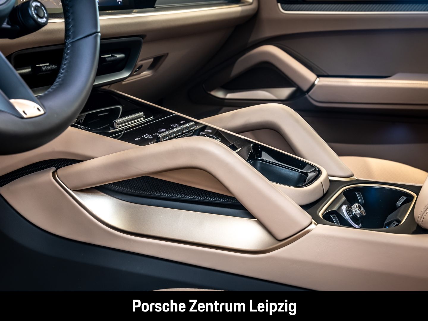 Porsche Cayenne E-Hybrid Burmester SportDesign Massage