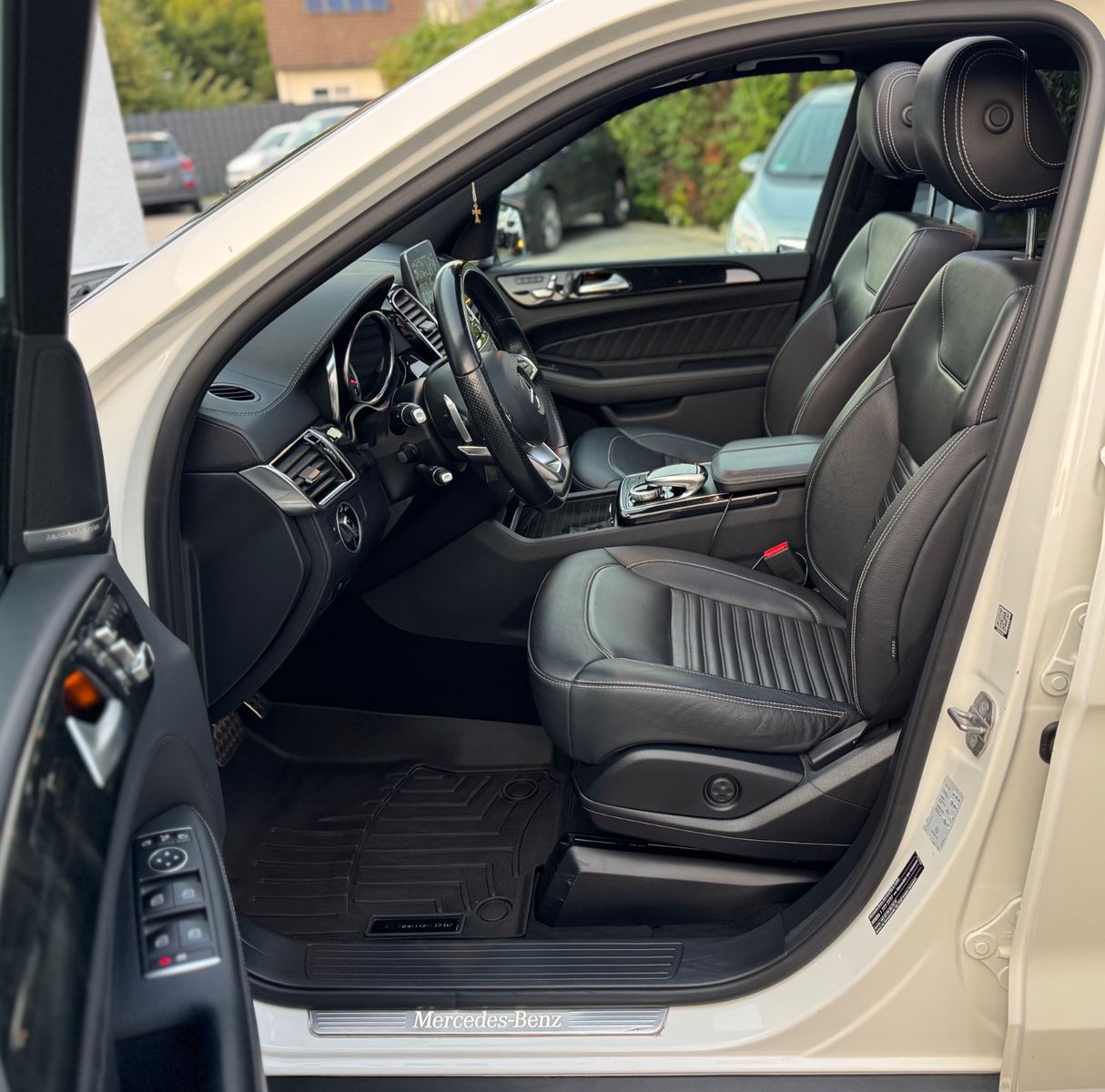 Mercedes-Benz GLE 500 V8 4Matic AMG-Line/Night-Paket/SoftClose