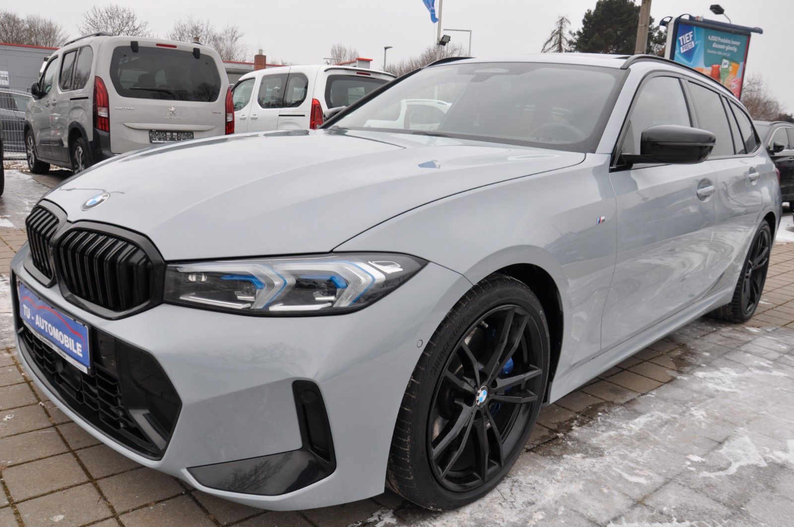 BMW 320 d Touring xDrive M Sport STANDH-PANO-CARBON