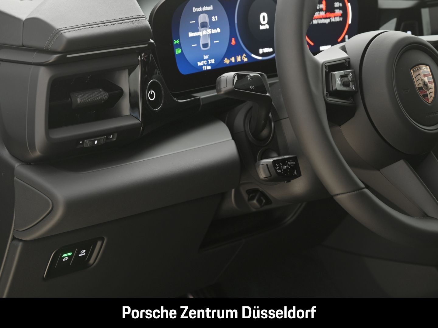 Porsche Macan 4S BOSE Luftfederung Panoramadach LED