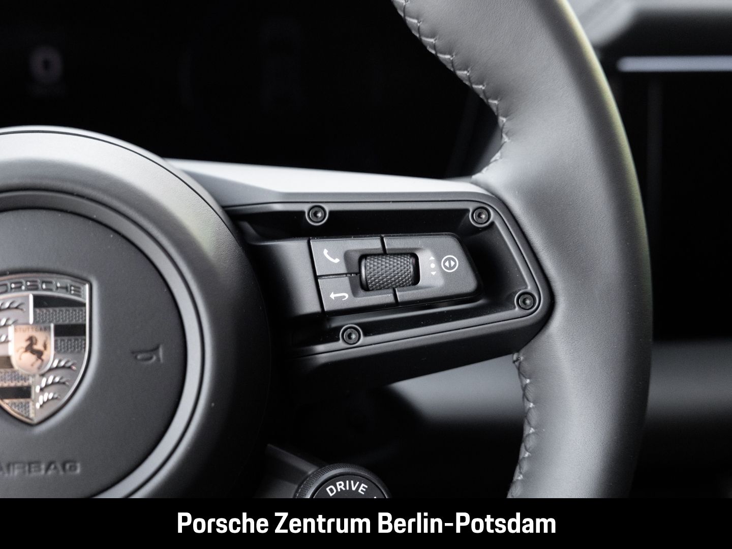 Porsche Macan Turbo LED-Matrix Surround-View InnoDrive