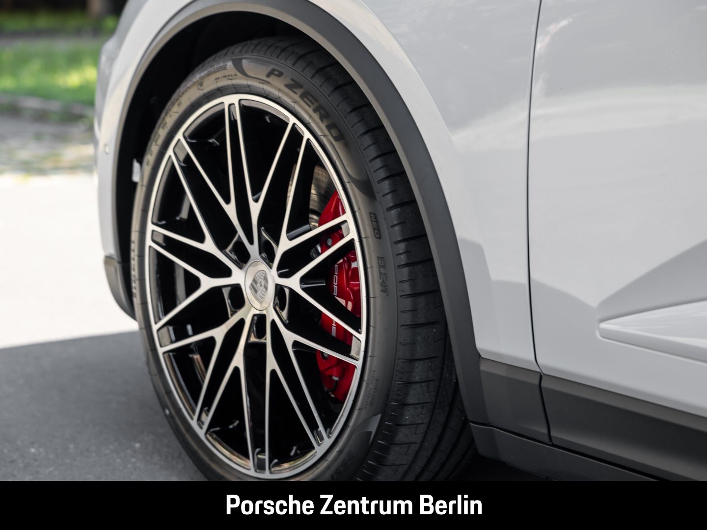 Porsche Macan 4S BOSE Luftfederung Panorama InnoDrive
