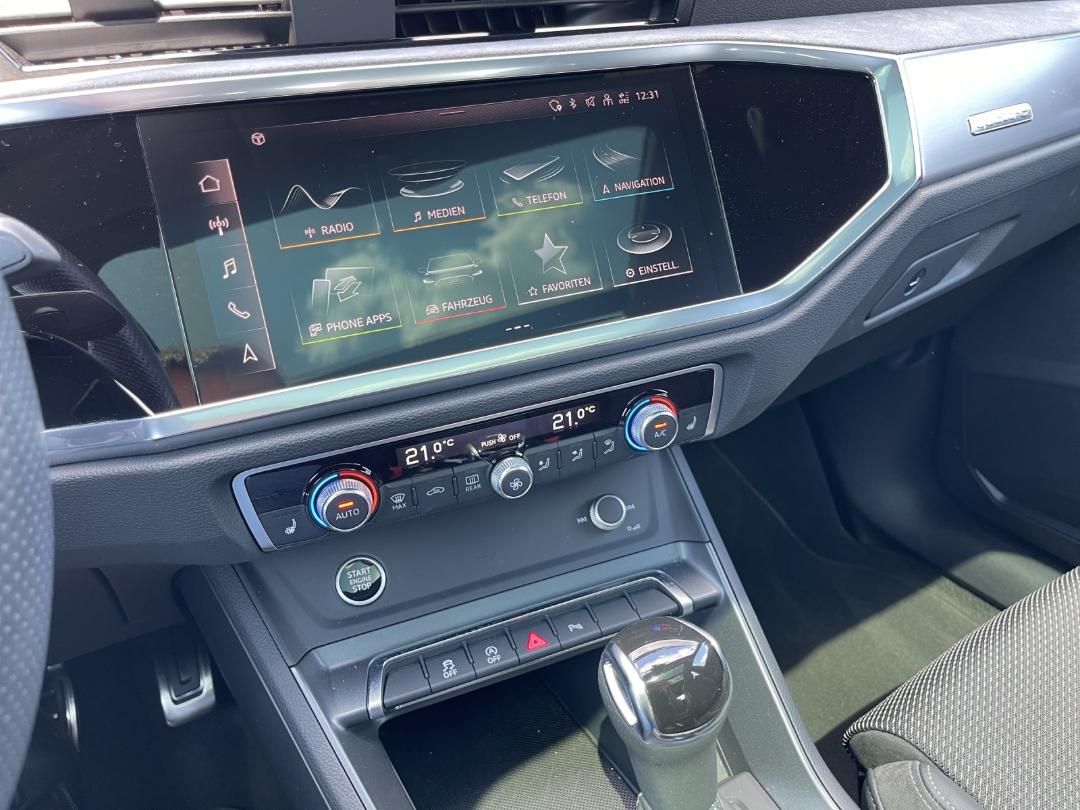 Audi Q3 S line 45 TFSI - Samsaru's Car Outlet