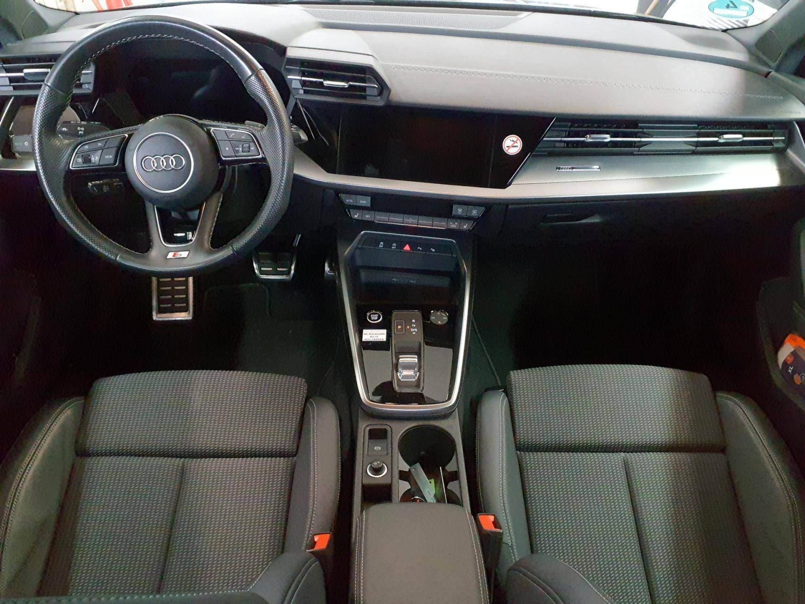 Audi A3 Sportback 30 TFSI LED Navi PDC+ Teilleder