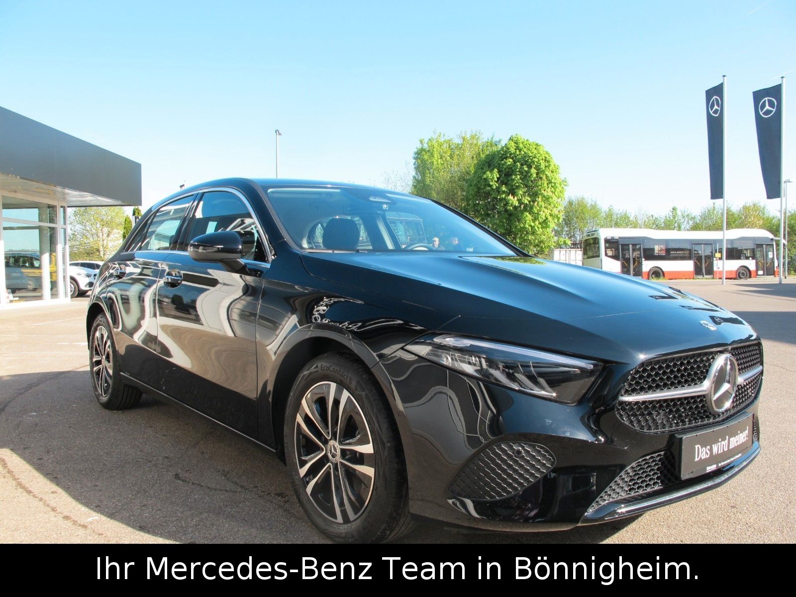 Mercedes-Benz A 180 Advanced Plus - Samsaru's Car Outlet