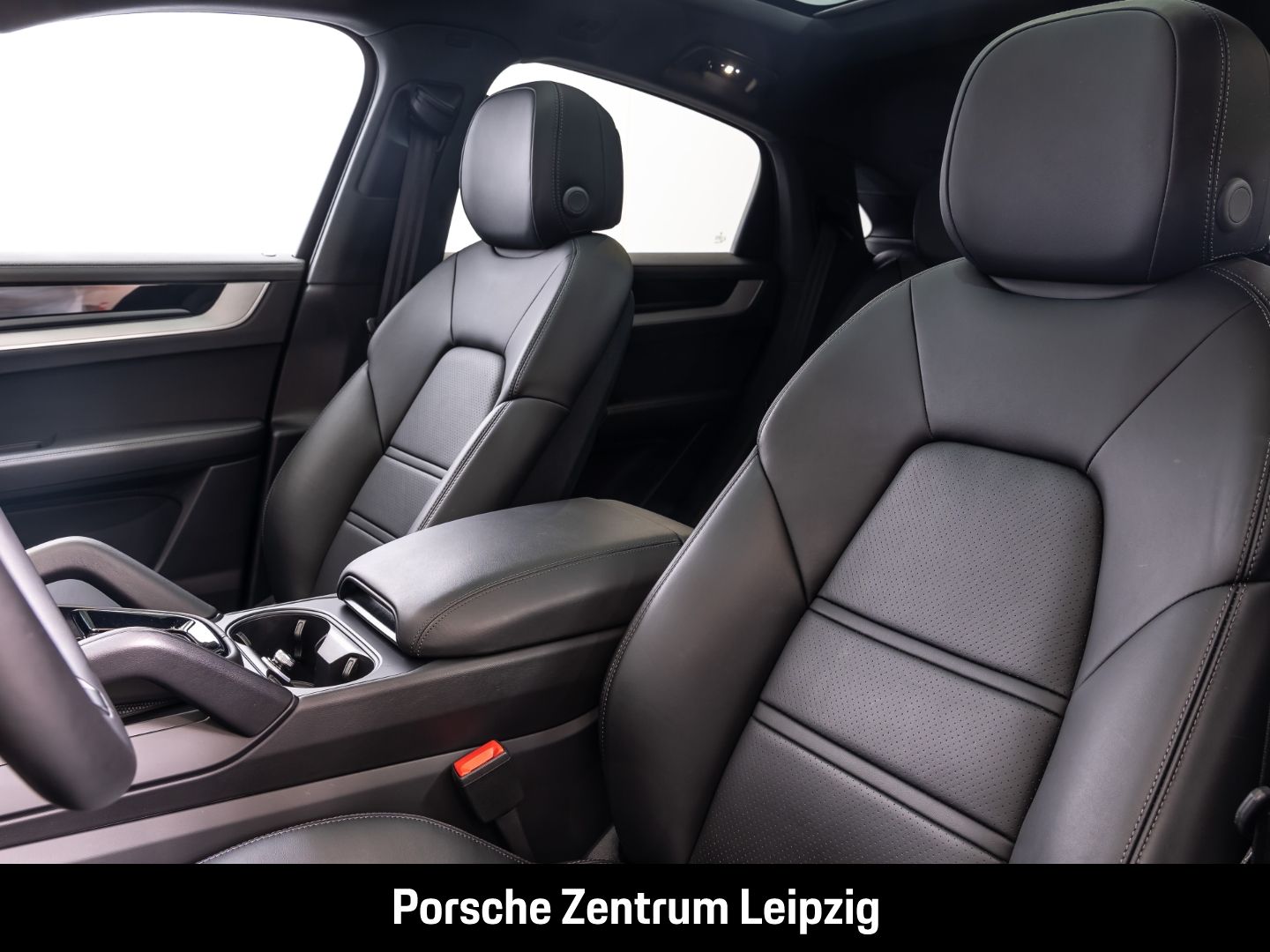 Porsche Cayenne S Coupe AHK Sportabgas InnoDrive HD-Matr