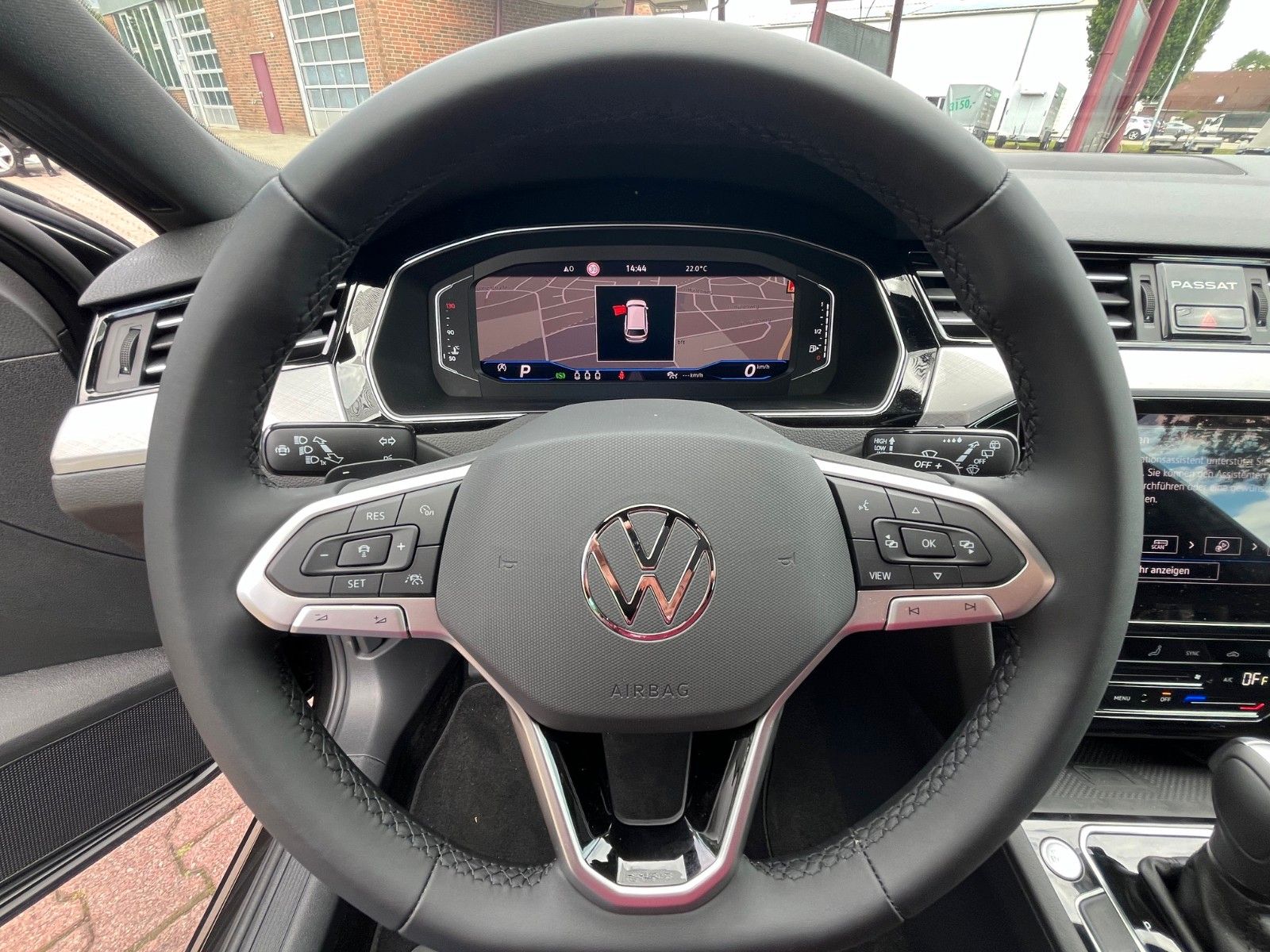 Volkswagen Passat 2.0 TDI DSG - Samsaru's Car Outlet