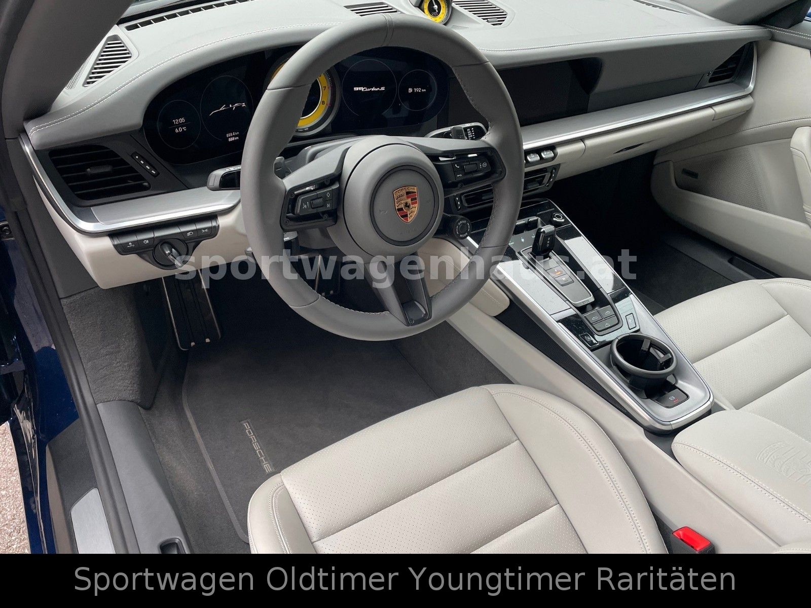 Porsche 911 992 Turbo S - Samsaru's Car Outlet