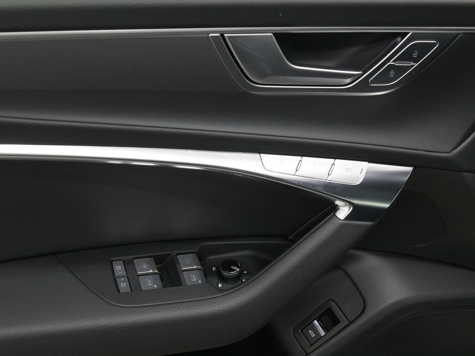 Audi A6 Avant 40 TDI Q S LINE - Samsaru's Car Outlet