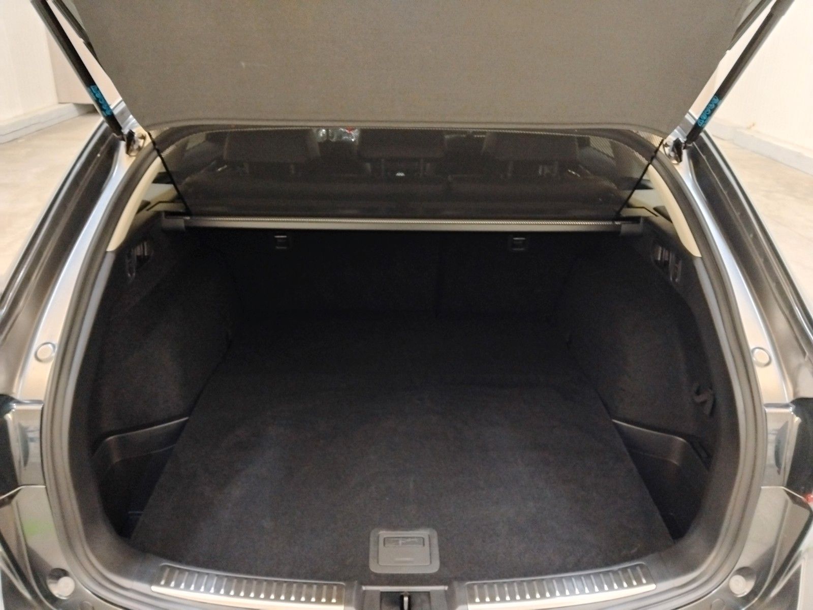 Mazda 6 Kombi Exclusive-Line LEDER+NAVI+LED+BOSE+360°