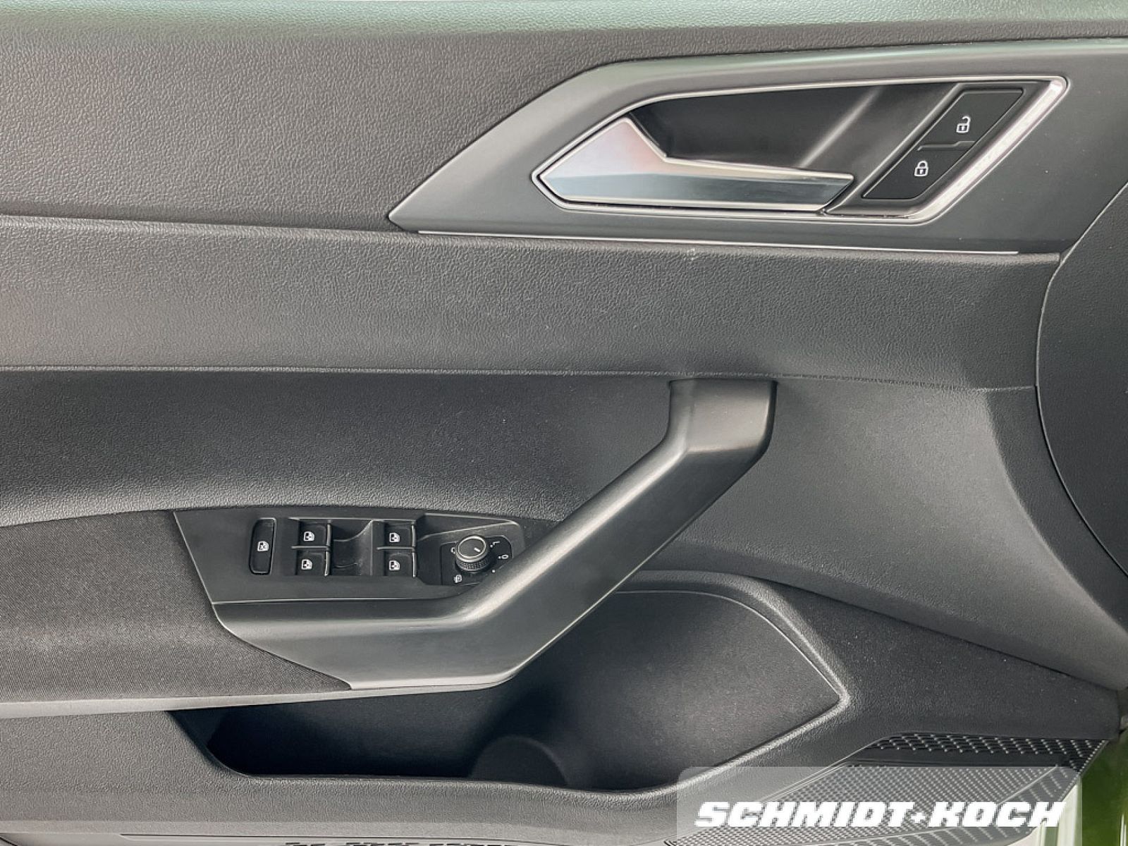 Volkswagen Taigo 1.5 TSI R-Line DSG - Samsaru's Car Outlet